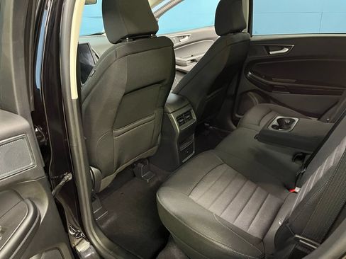 Used 2024 Ford Edge SE AWD/4WD image 12