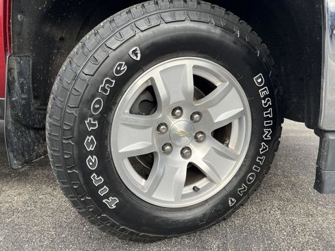 Used 2018 Chevrolet Silverado 1500 LT w/ All Star Edition image 2