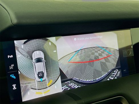 New 2026 Porsche Taycan image 17