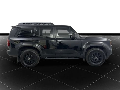 Used 2024 Toyota Land Cruiser image 6