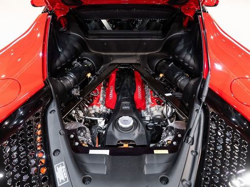 Certified 2023 Ferrari SF90 Stradale image 18