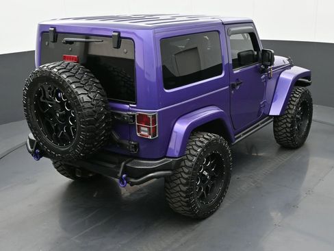 Used 2017 Jeep Wrangler Sahara image 28