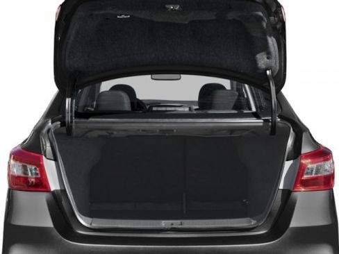 Used 2018 Nissan Sentra S w/ S Midnight Style Package image 15