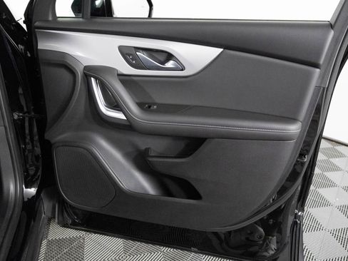 Certified 2023 Chevrolet Blazer LT w/ Convenience Package image 44