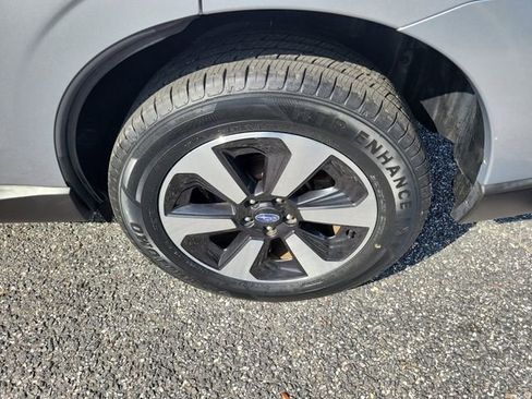 Used 2018 Subaru Forester 2.5i Limited w/ Popular Package #3B AWD/4WD image 6