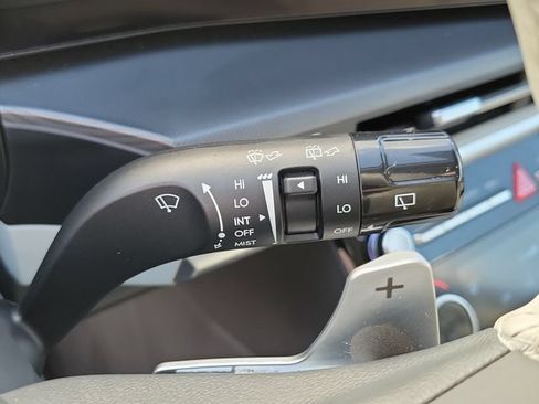 Used 2026 Hyundai Santa Fe SEL FWD image 28