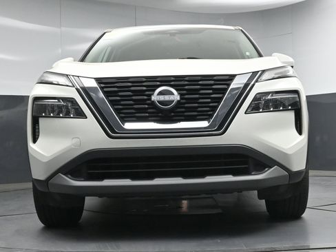 Used 2023 Nissan Rogue SV image 24
