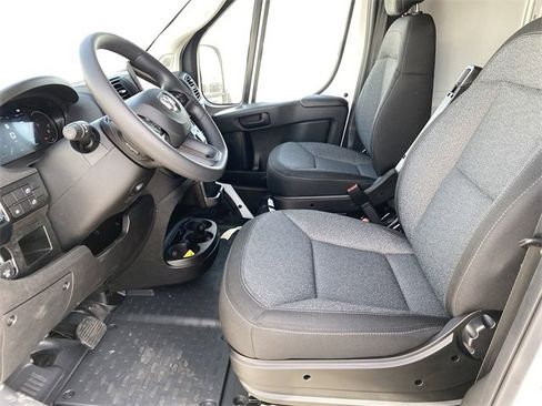 New 2024 RAM ProMaster 3500 w/ Premium Convenience Group image 14
