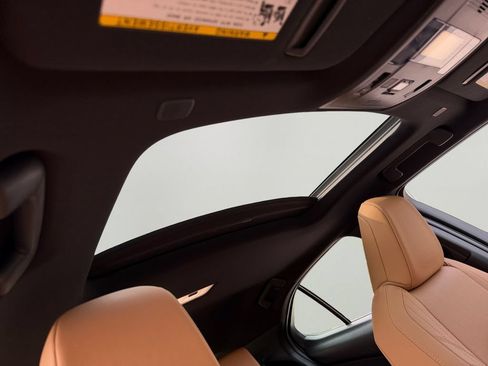 Used 2025 Lexus UX 300h AWD w/ Accessory Package (Z1) image 6
