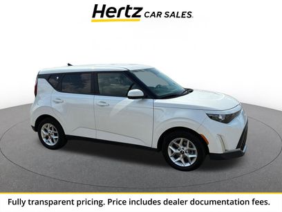 Used 2025 Kia Soul LX w/ LX Technology Package