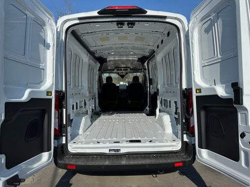 New 2026 Ford Transit 250 148 Medium Roof image 7