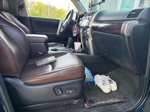 Used 2019 Toyota 4Runner Limited image 8