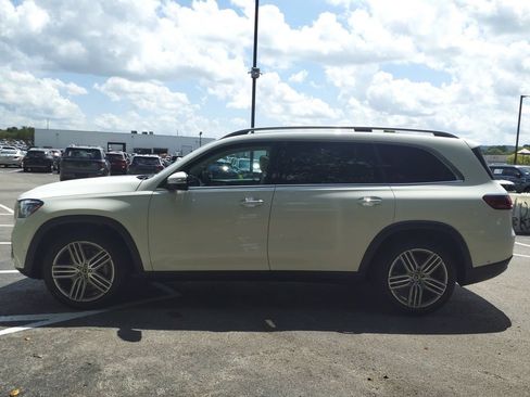 Certified 2024 Mercedes-Benz GLS 450 4MATIC image 4