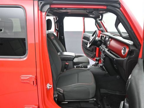 Used 2021 Jeep Wrangler Unlimited Rubicon AWD/4WD image 35