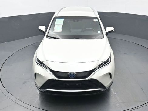 Certified 2021 Toyota Venza XLE image 49