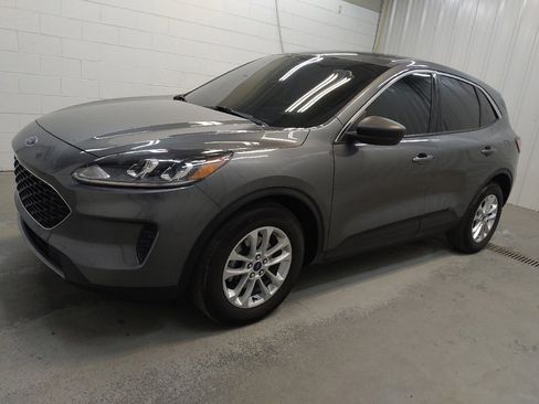Used 2022 Ford Escape SE FWD image 2