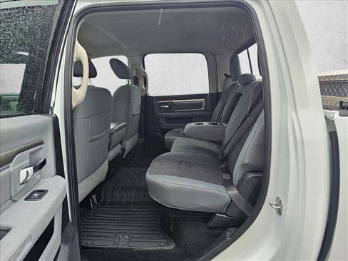 Used 2018 RAM 1500 Outdoorsman image 15