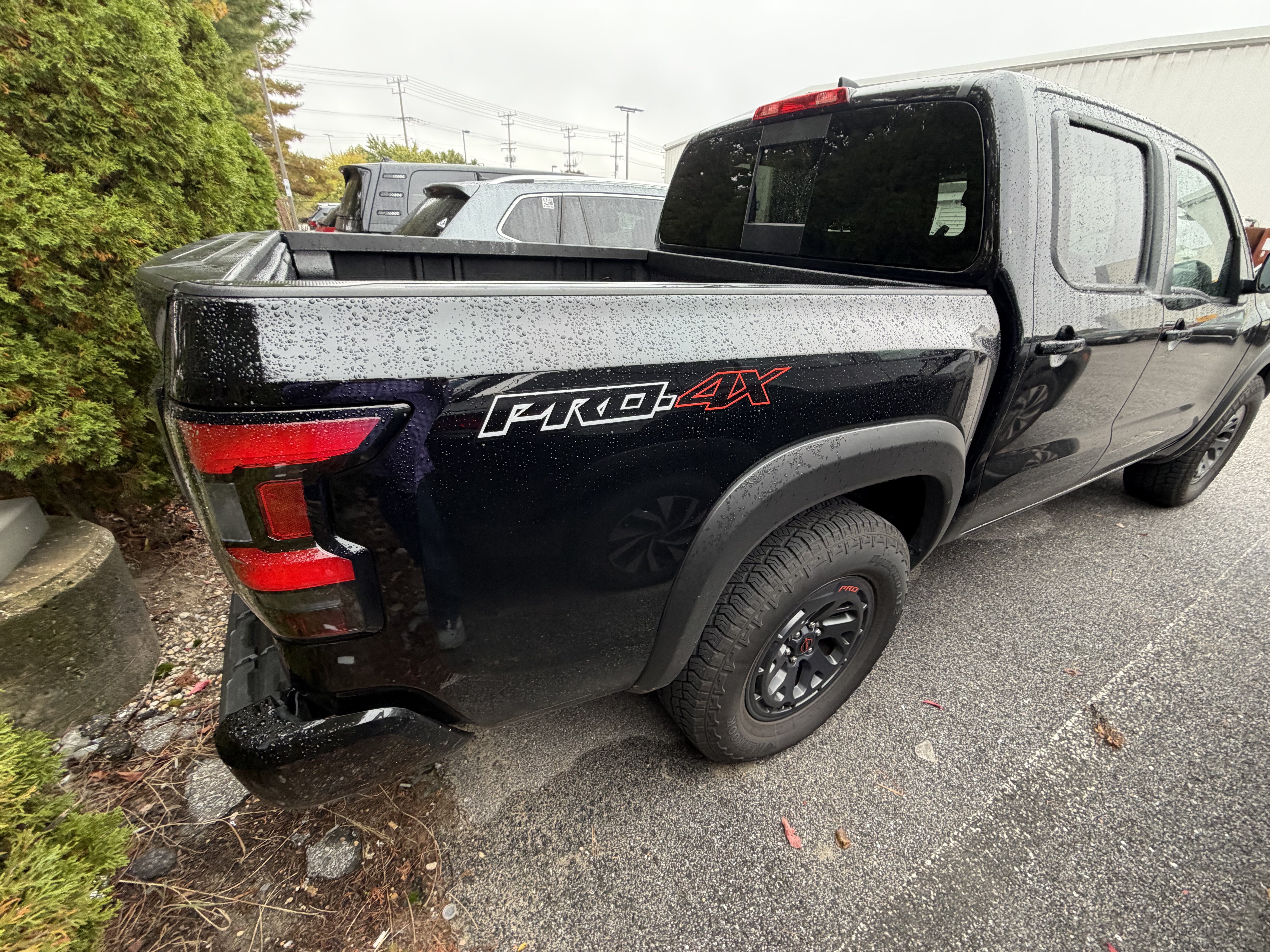 Used 2026 Nissan Frontier PRO-4X AWD/4WD image 17