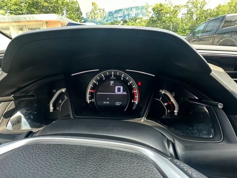 Used 2018 Honda Civic LX image 10