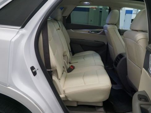 Certified 2023 Cadillac XT5 Premium Luxury AWD/4WD image 18
