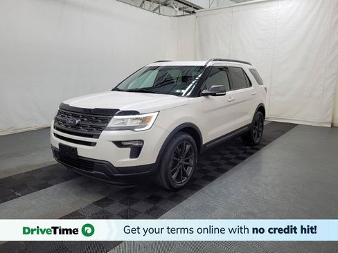 Used 2018 Ford Explorer XLT w/ Equipment Group 202A AWD/4WD image 1