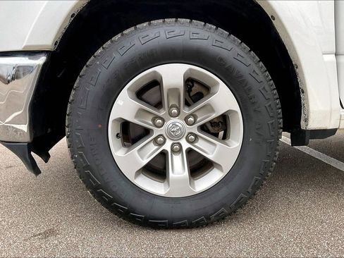 Used 2020 RAM 1500 Laramie image 8