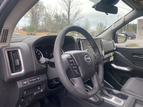 New 2026 Nissan Frontier SV w/ SV Convenience Package RWD image 12