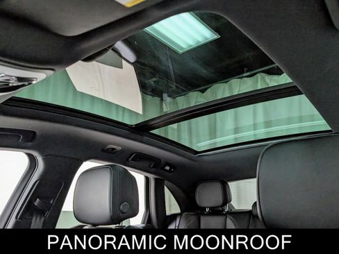 Used 2024 Porsche Macan w/ Premium Plus Package image 15