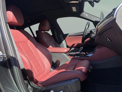 Used 2023 BMW X4 M40i image 22