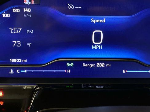 Used 2025 Chevrolet Silverado 1500 LT image 21