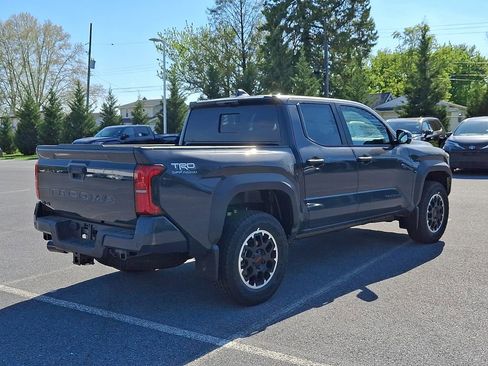 New 2026 Toyota Tacoma TRD Off-Road AWD/4WD image 6