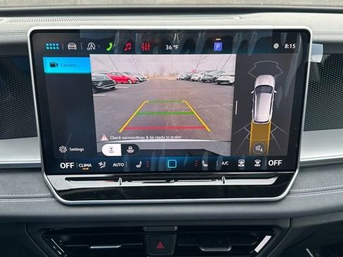 New 2026 Volkswagen Tiguan SE image 36