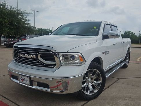 Used 2017 RAM 1500 Limited AWD/4WD image 2