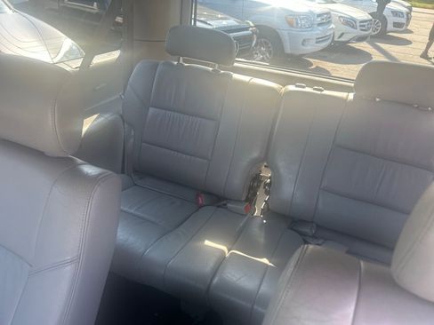 Used 2007 Toyota Sequoia Limited image 40