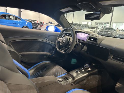 Used 2022 Maserati MC20 Coupe RWD image 18
