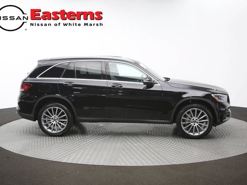 Used 2022 Mercedes-Benz GLC 300 4MATIC w/ AMG Line image 47