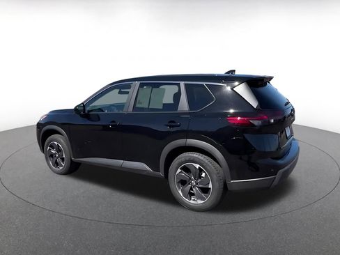 Used 2025 Nissan Rogue SV FWD image 10