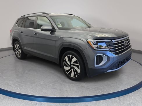 Certified 2024 Volkswagen Atlas SE AWD/4WD image 3