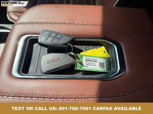 Used 2023 GMC Yukon XL Denali Ultimate AWD/4WD image 39