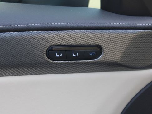 Certified 2025 INFINITI QX60 Luxe image 13