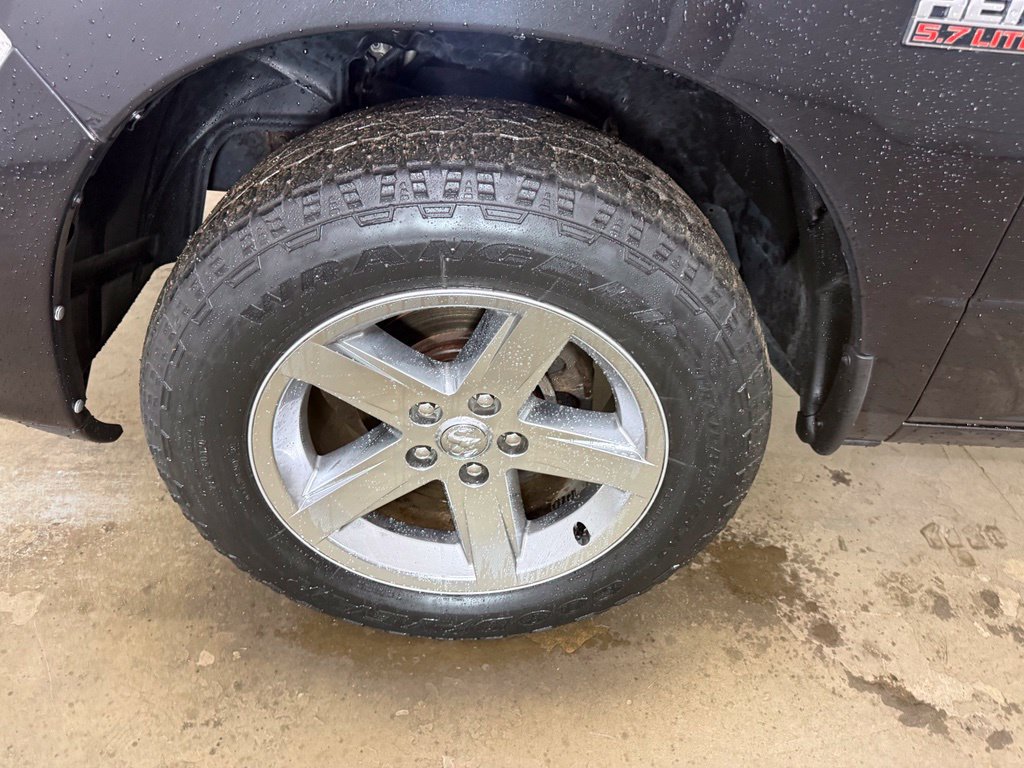 Used 2016 RAM 1500 Express AWD/4WD image 24