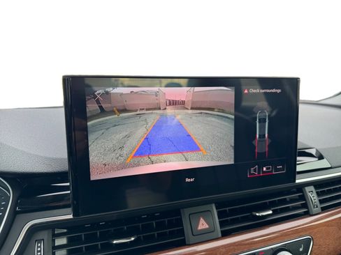 Used 2023 Audi A4 2.0T Premium w/ Convenience Package image 13