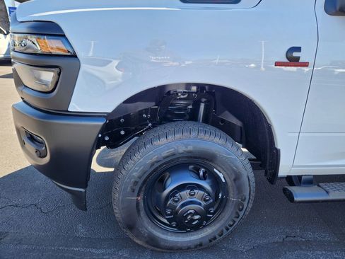 New 2026 RAM 3500 Tradesman AWD/4WD image 9