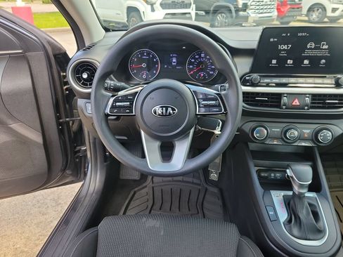 Used 2021 Kia Forte Sedan FWD image 19