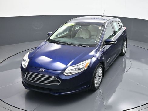 Used 2016 Ford Focus Electric Hatchback w/ Exterior Protection Package image 47