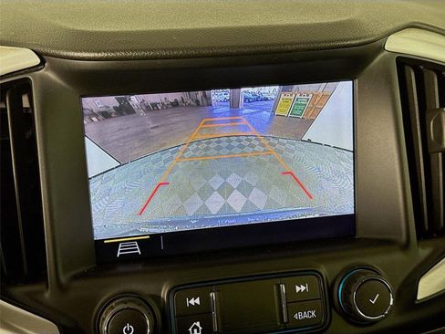 Used 2020 GMC Terrain SLT w/ Preferred Package AWD/4WD image 17