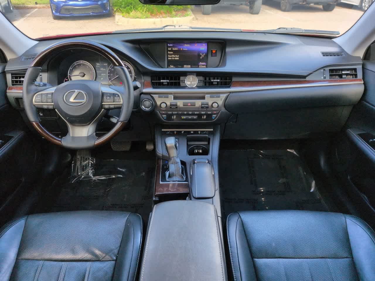 Used 2018 Lexus ES 350 w/ Luxury Package w/Wood Trim FWD image 14