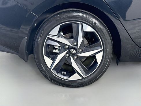 Used 2023 Hyundai Elantra SEL w/ Convenience Package FWD image 33