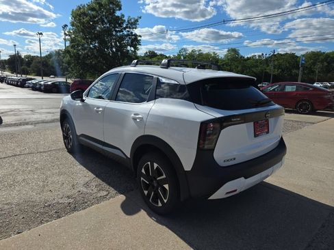 New 2026 Nissan Kicks SV AWD/4WD image 6
