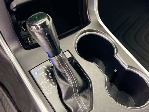 Used 2016 Toyota Camry SE image 22